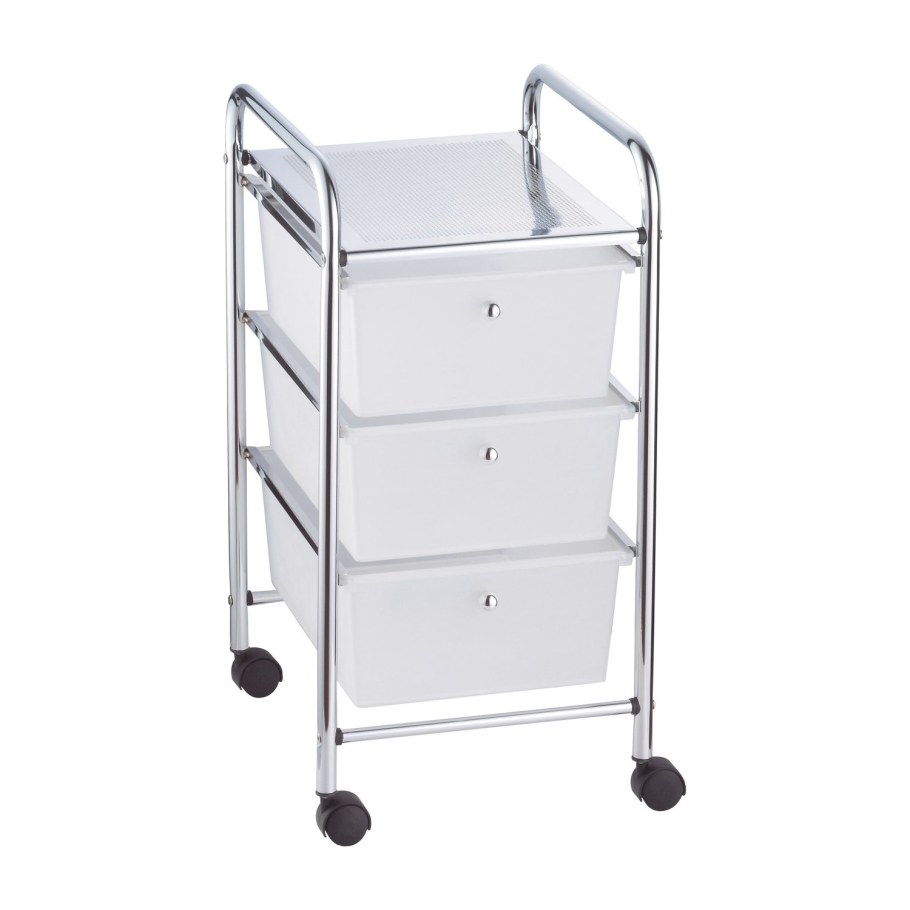 Комод на белом фоне