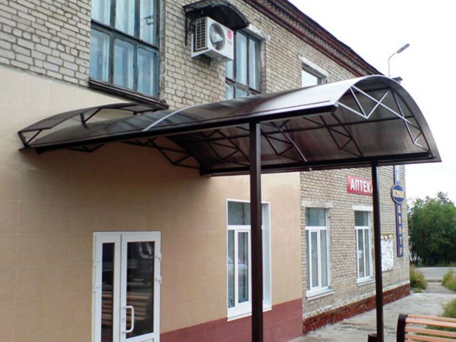 Козырьки над окнами из ткани