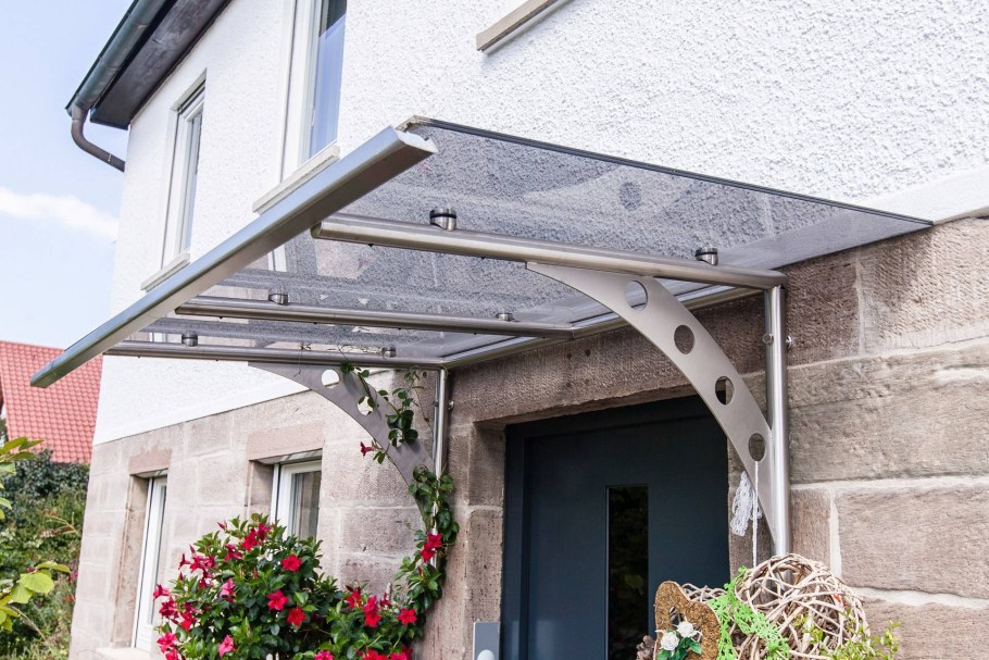 Современный козырек