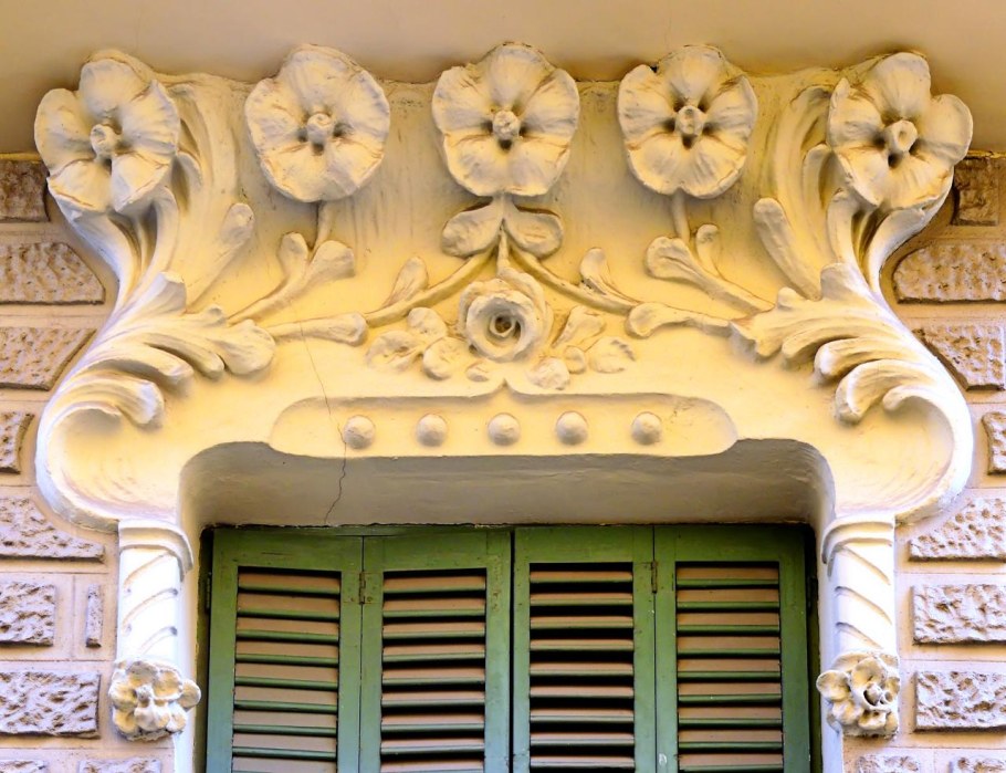 Лепнина в стиле Модерн