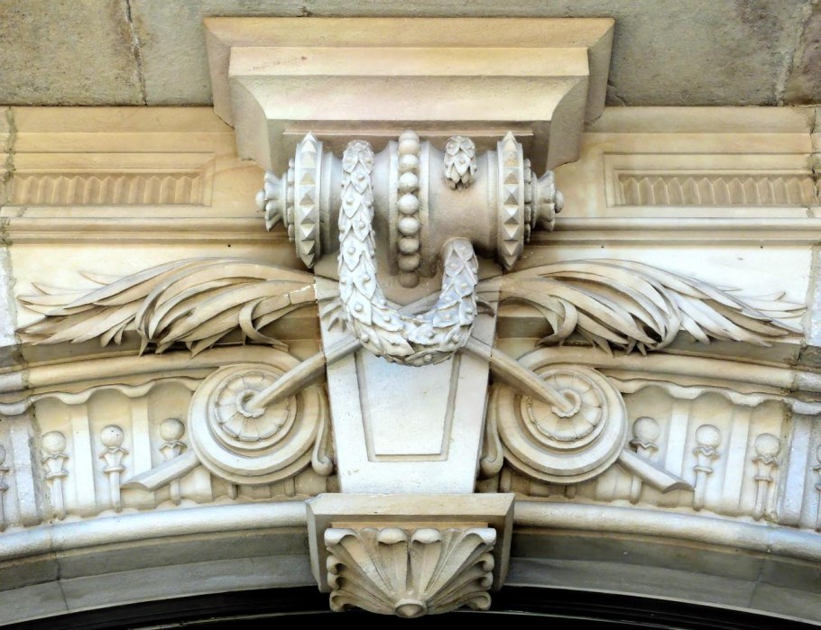 Барочная лепнина сталинский Ампир