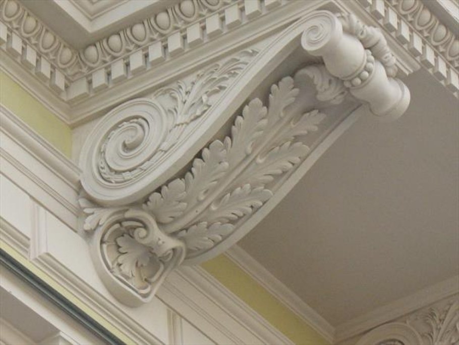 Лепные карнизы в архитектуре