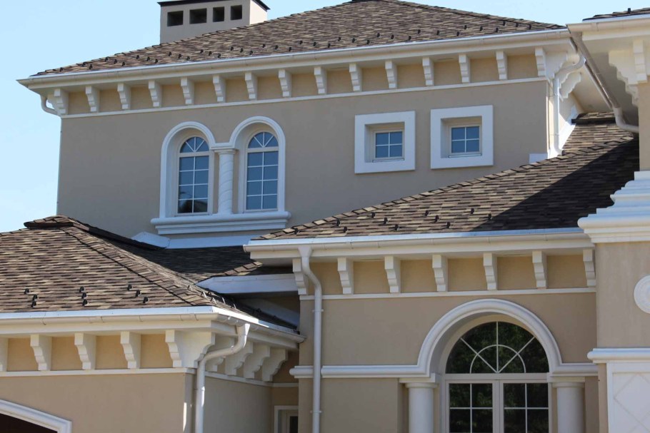 Декоративные элементы фасада из пенополистирола