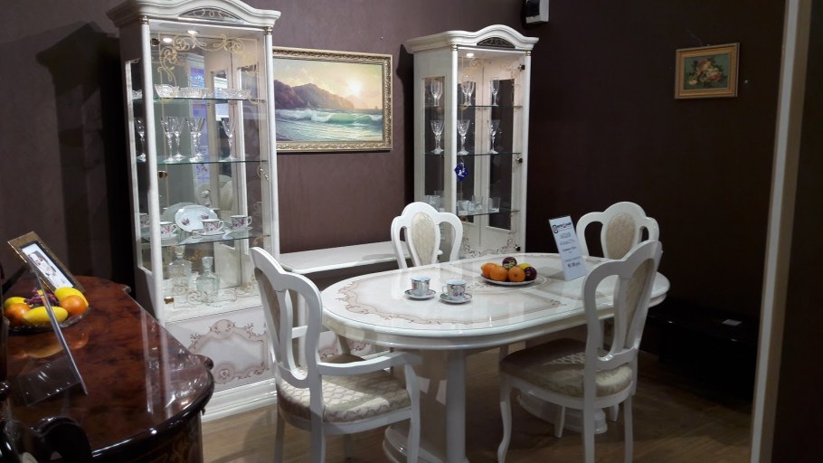 Гостиная роза беж Луи Дюпон