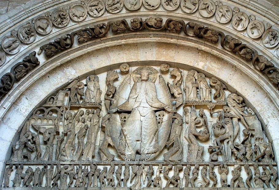 Собор сен Лазар в Отене рельеф