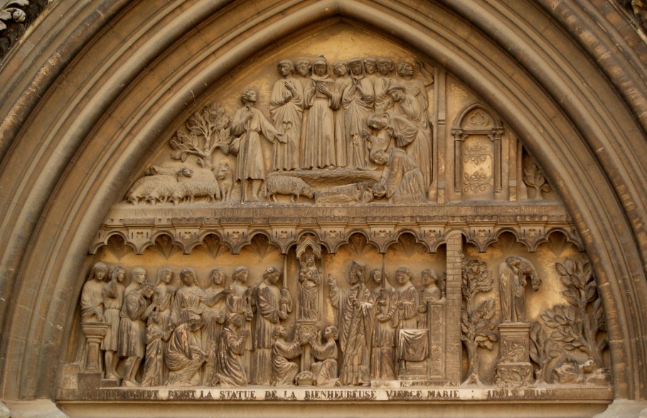 Ланский собор тимпан