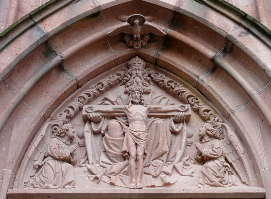 Ратуша в Амстердаме тимпан