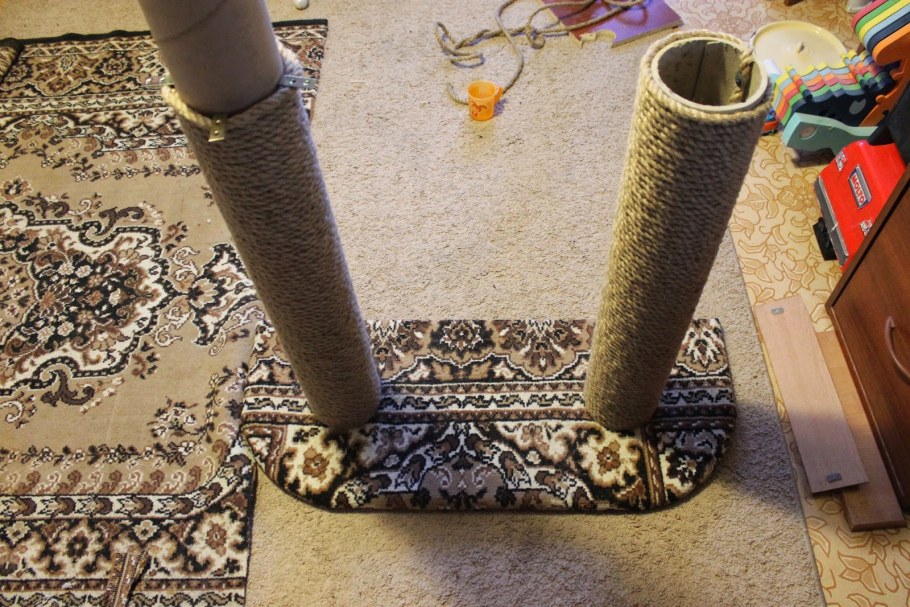 Декор батареи канатом