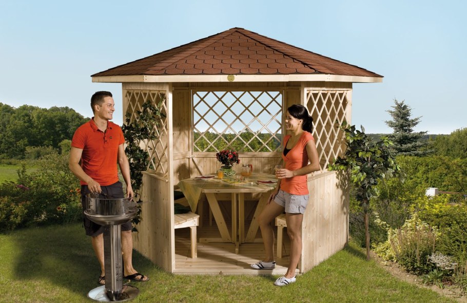 Беседка семейная