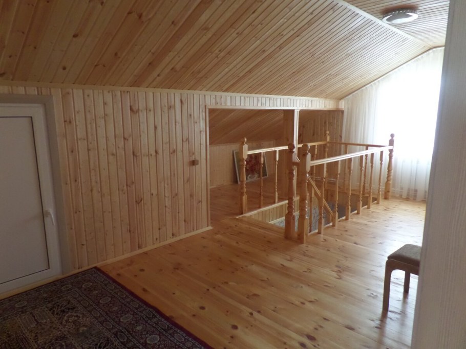 Интерьер мансарды