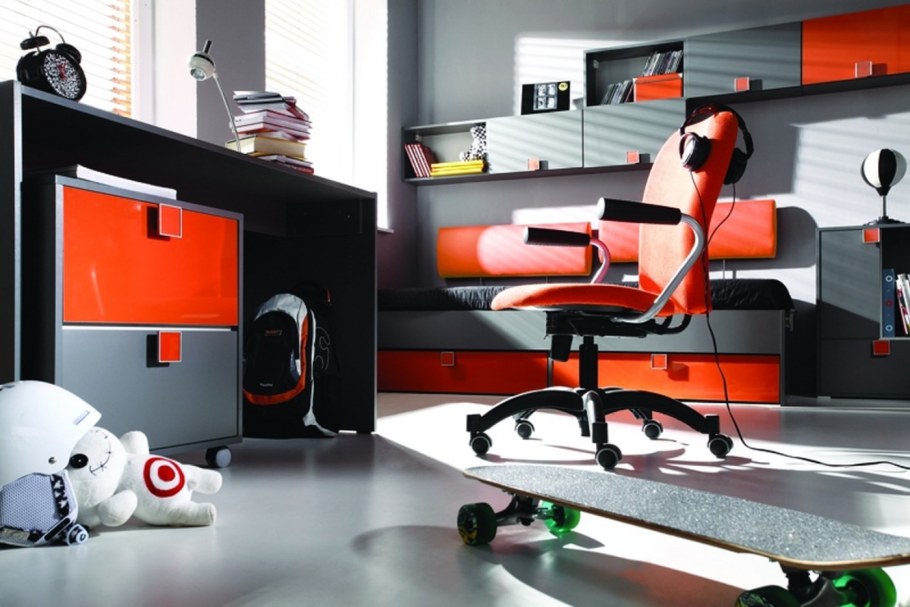 Шкаф в класс начальной школы