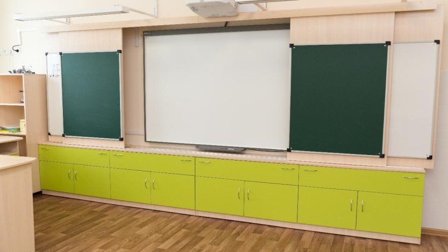 Детская комната с выдвижными кроватями