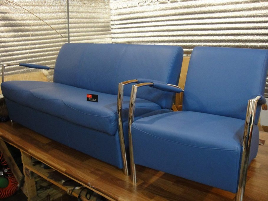 Кресло и диван обшивка