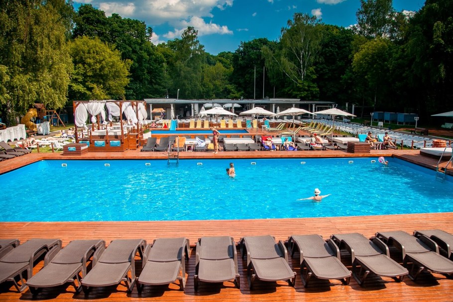 Орлова дача бассейн