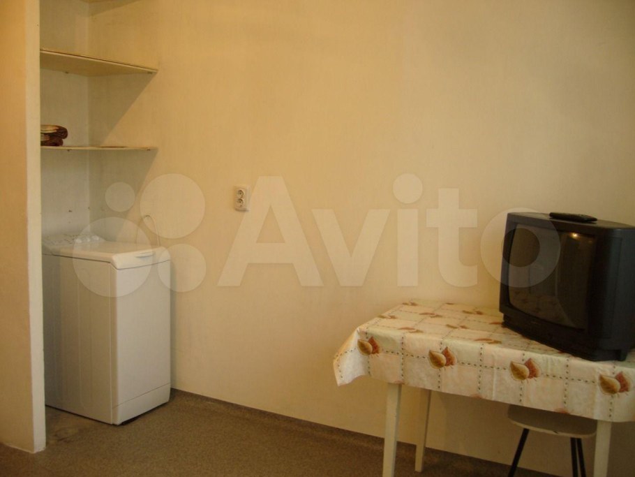 Комната в общежитии с евроремонтом