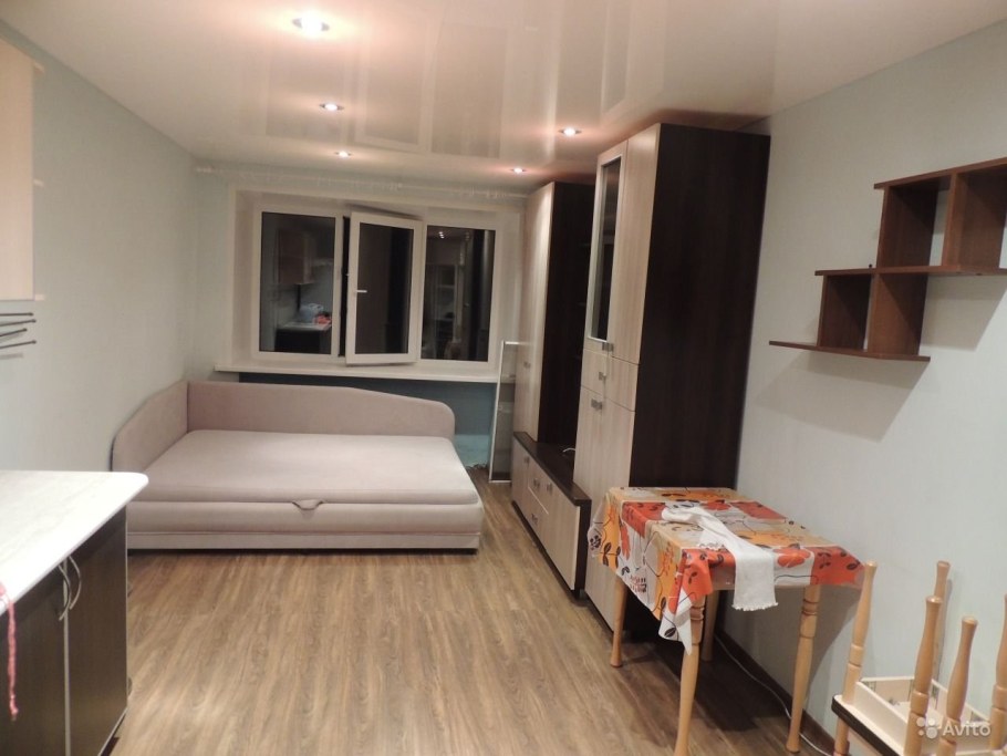 Интерьер комнаты в общежитии