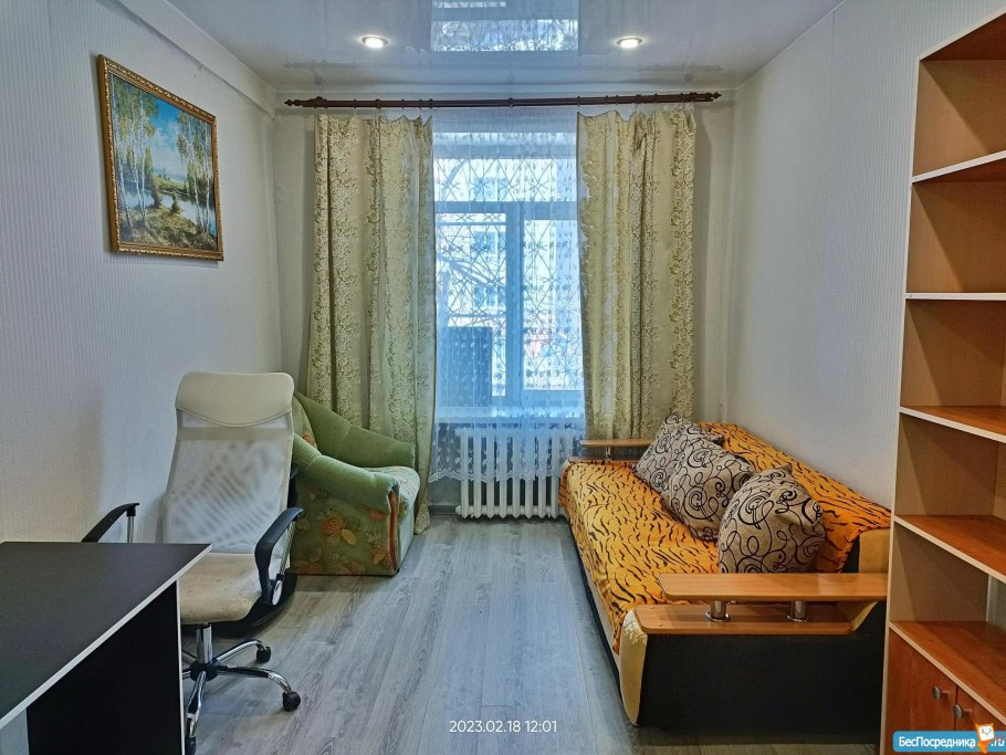 Комната в коммуналке