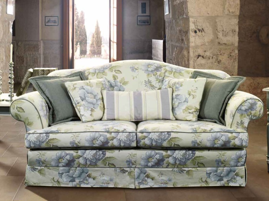 Итальянская мягкая мебель Hilton Country collection фабрики epoque treci Salotti