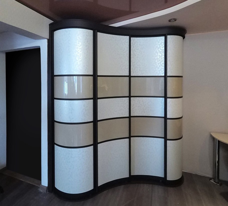 Нарайна радиусные шкафы