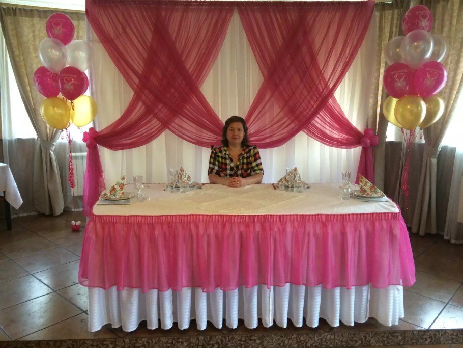 Декор помещения тканью