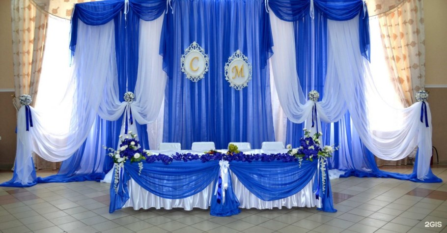 Украшение свадебного зала в синем цвете