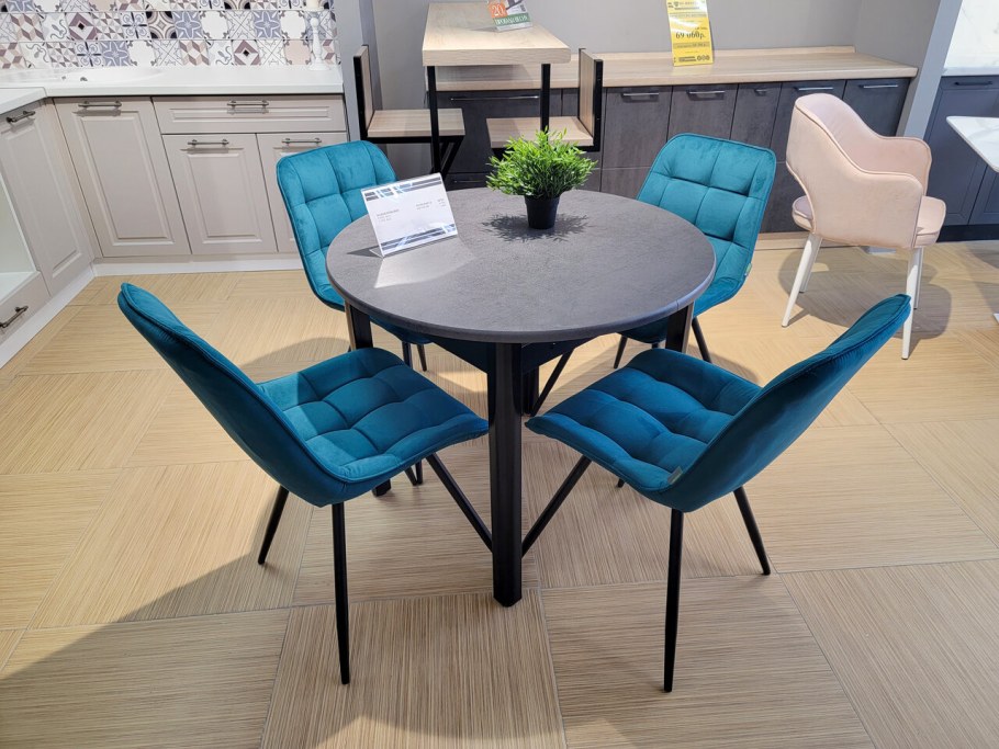 Современные стенки для зала