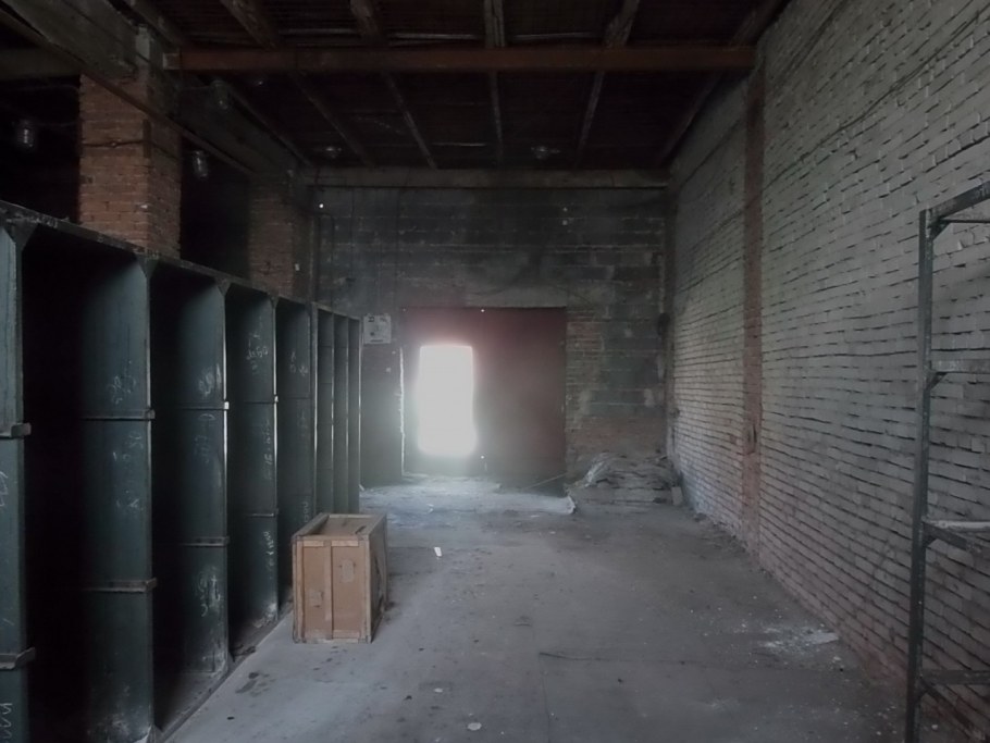 Вагончик ОСБ внутри