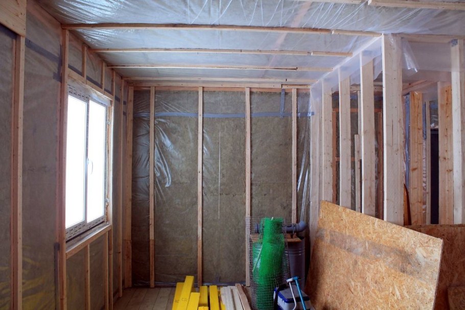 Стены из ОСП-3 (ОSB-3) 18x1220x2440 мм