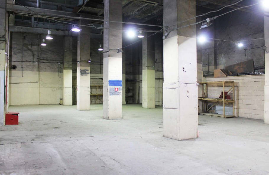 Натяжной потолок в деревянном доме