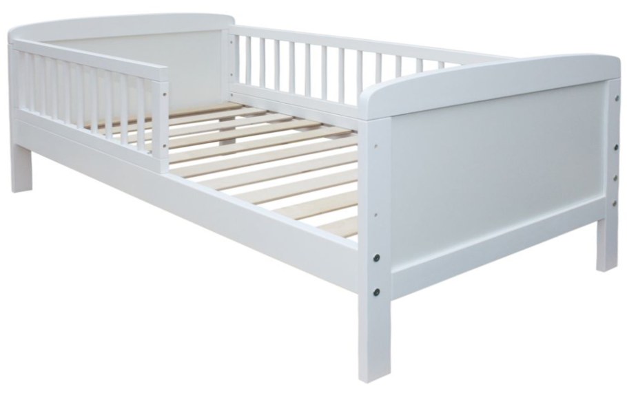 Кровать детская акварель