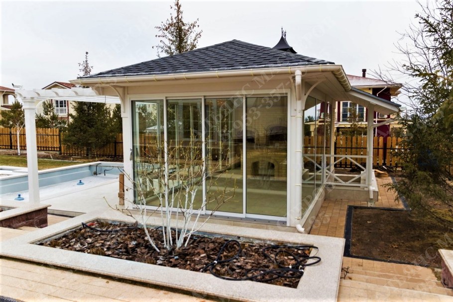 Беседка со стеклопакетами