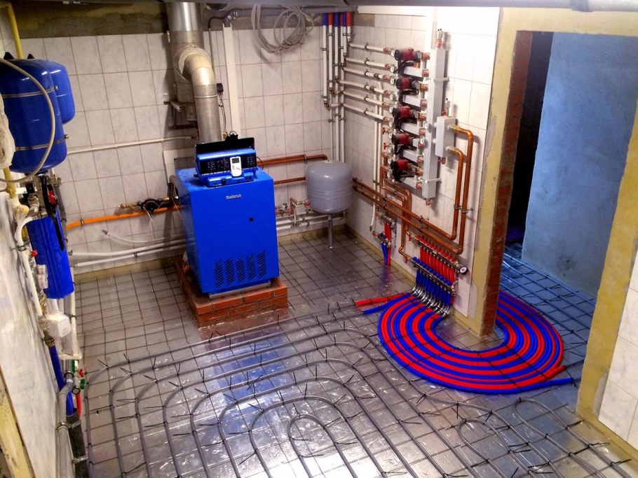 Газовый котел для отопления частного дома 100м2