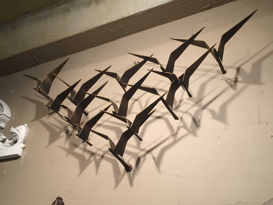 Настенные украшения из дерева