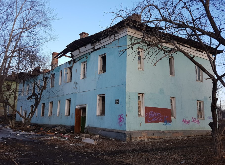 Московское шоссе аварийные двухэтажки