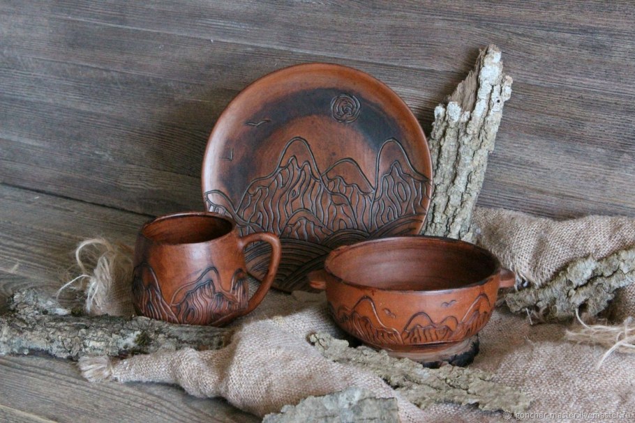 Декор из кухонной утвари