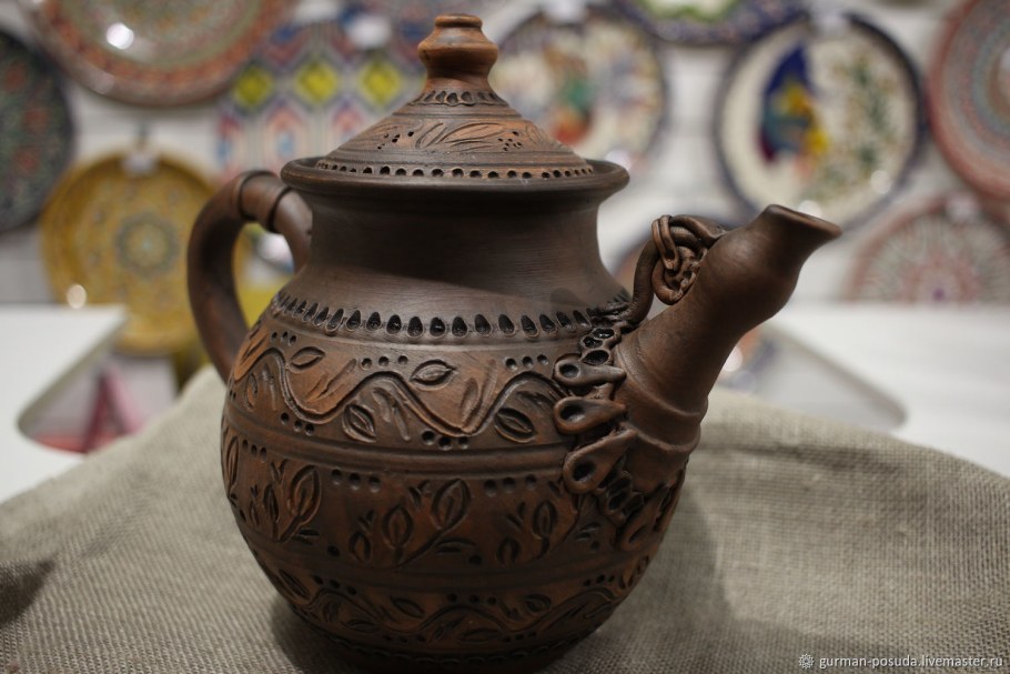 Народная утварь чугунок