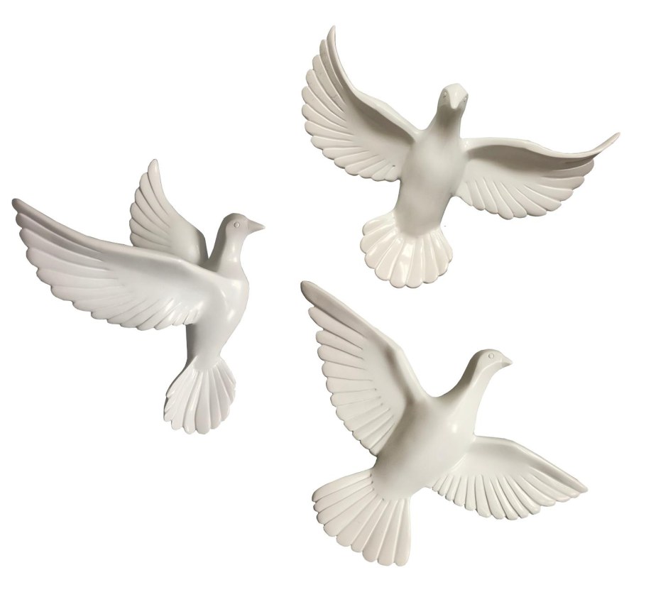 Птички на стене в интерьере