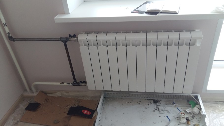 Батарея на лоджии