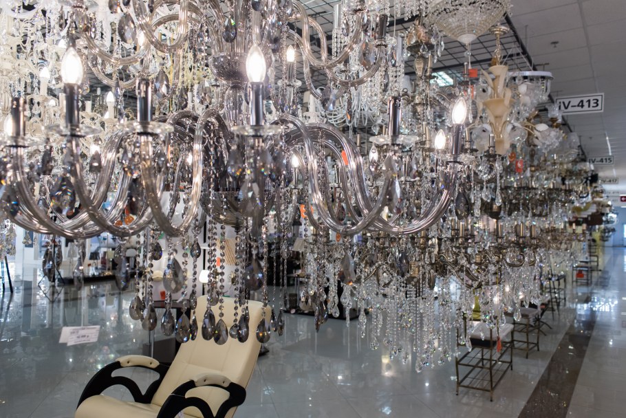 Мир света на Ладожской