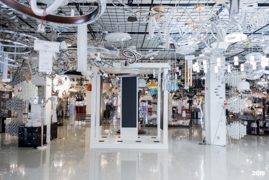 Хрустальная люстра в интерьере