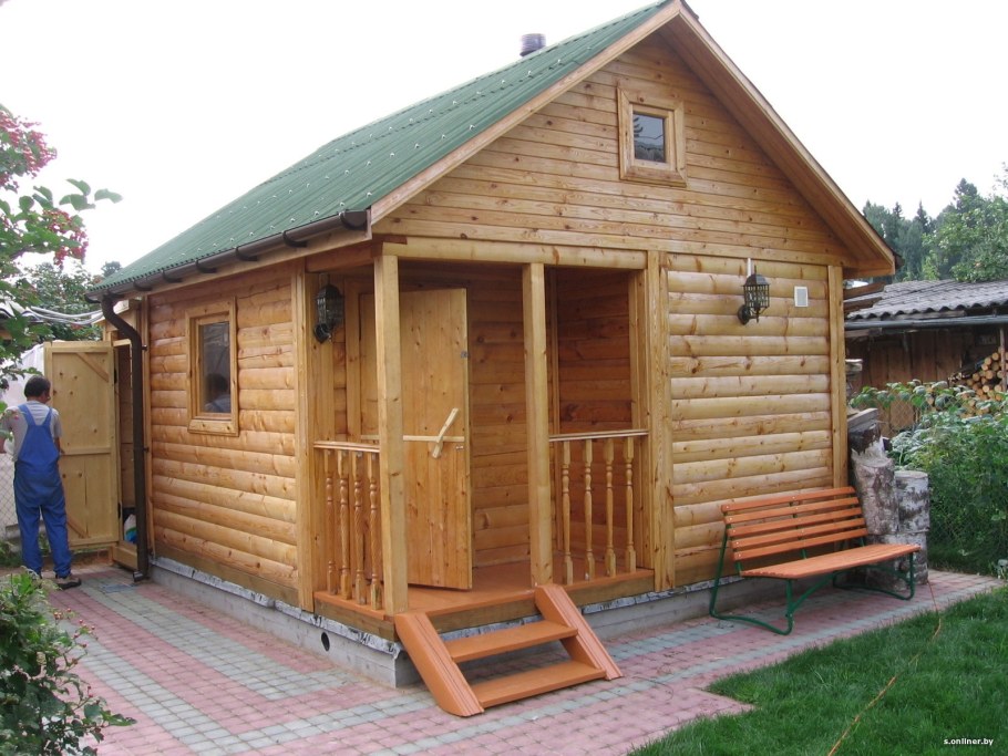 Небольшая баня для дачи