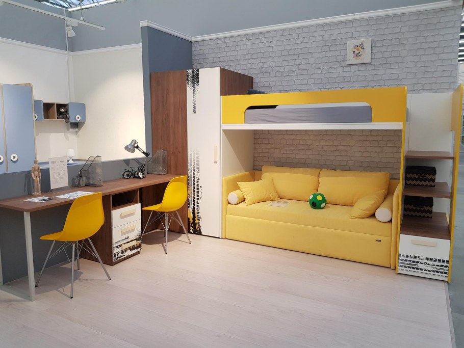 Мебель клюква вельвет