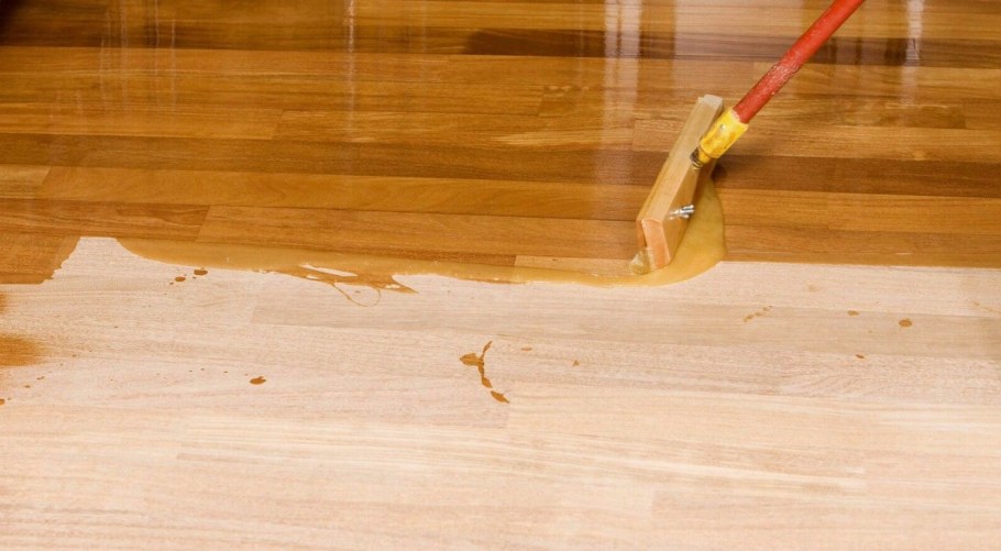 Краска для деревянного пола