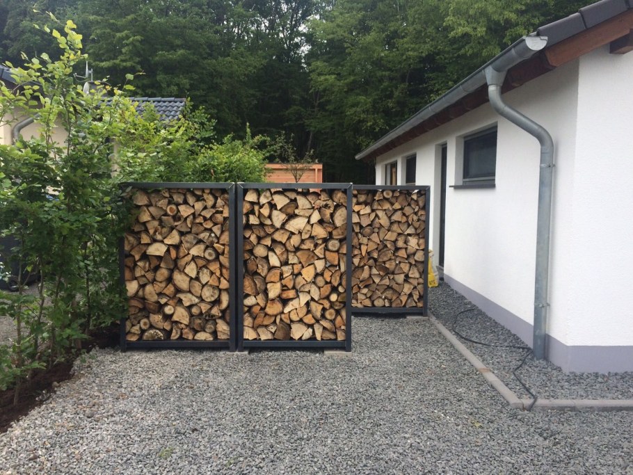 Забор поленница