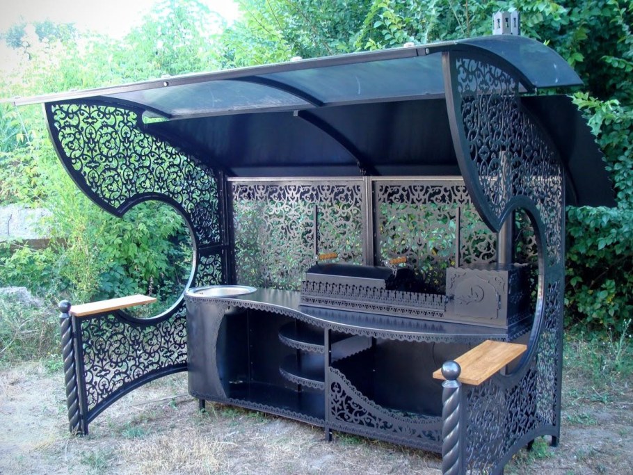 Беседка для мангала из металла