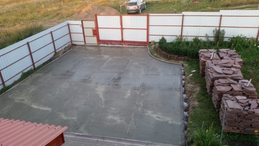 Настил для автомобиля на даче