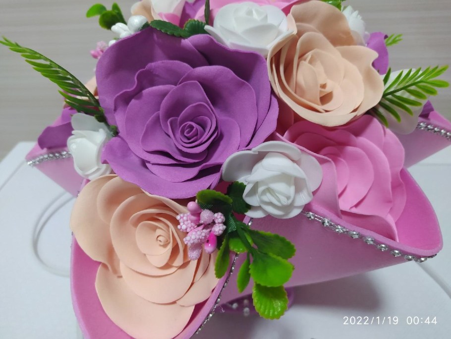 Светильники из изолона