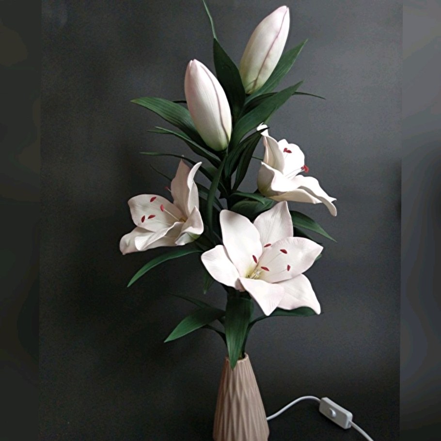 Светильник из роз фоамиран