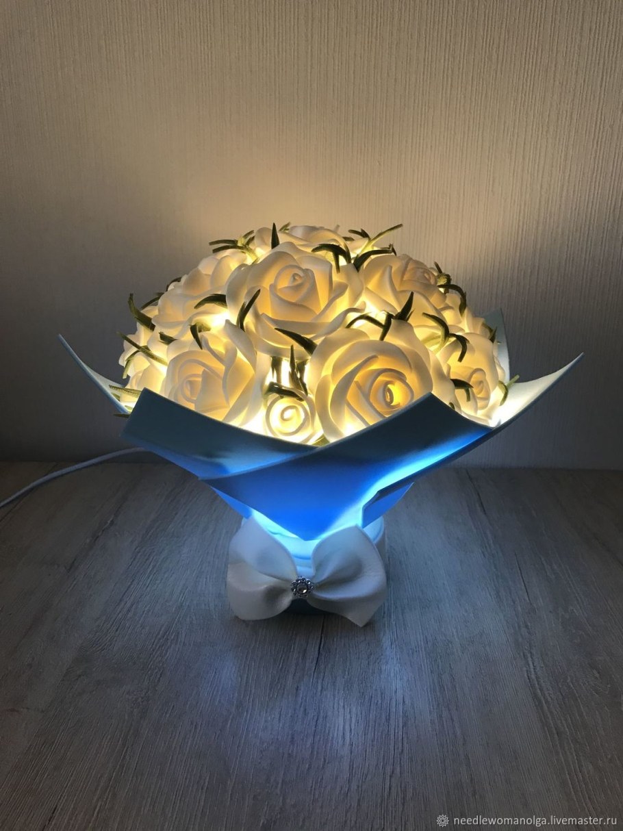 Светильник букет из изолона