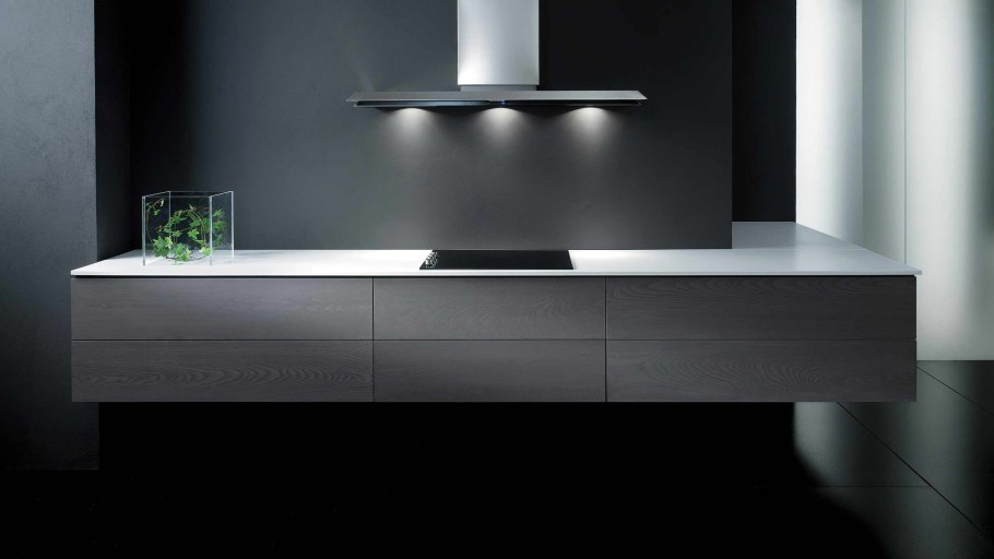 Кухня хайтек вытяжка 900